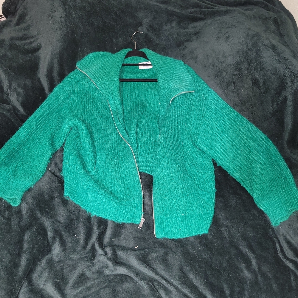 Old Navy Zippered Slouchy Cardigan
